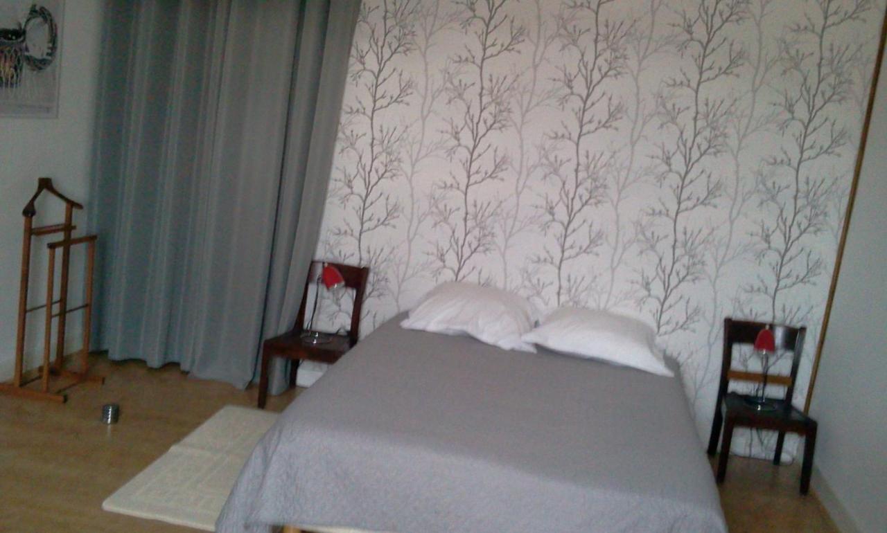 Maison De Au Pied De La Montagne Noire Bed & Breakfast